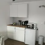 Peerless Dine Hotel apartamentowy